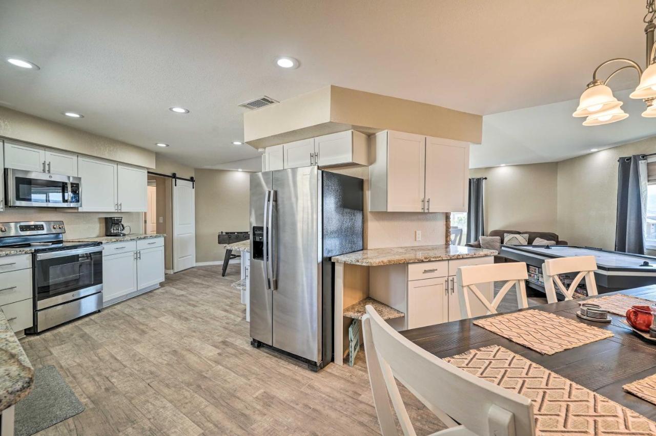 Lake Havasu Family Retreat With Patio And Game Room Lake Havasu City Exterior photo